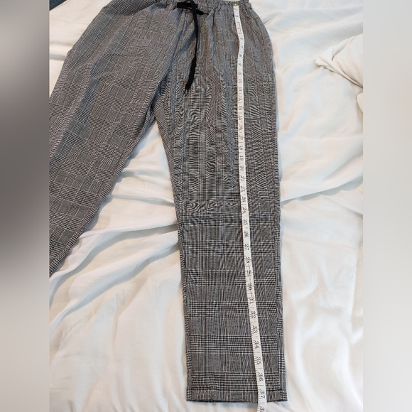 Emery Rose Plaid Drawstring Pants Medium NWT - Picture 3 of 8